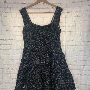Hot Topic black lace chemistry dress